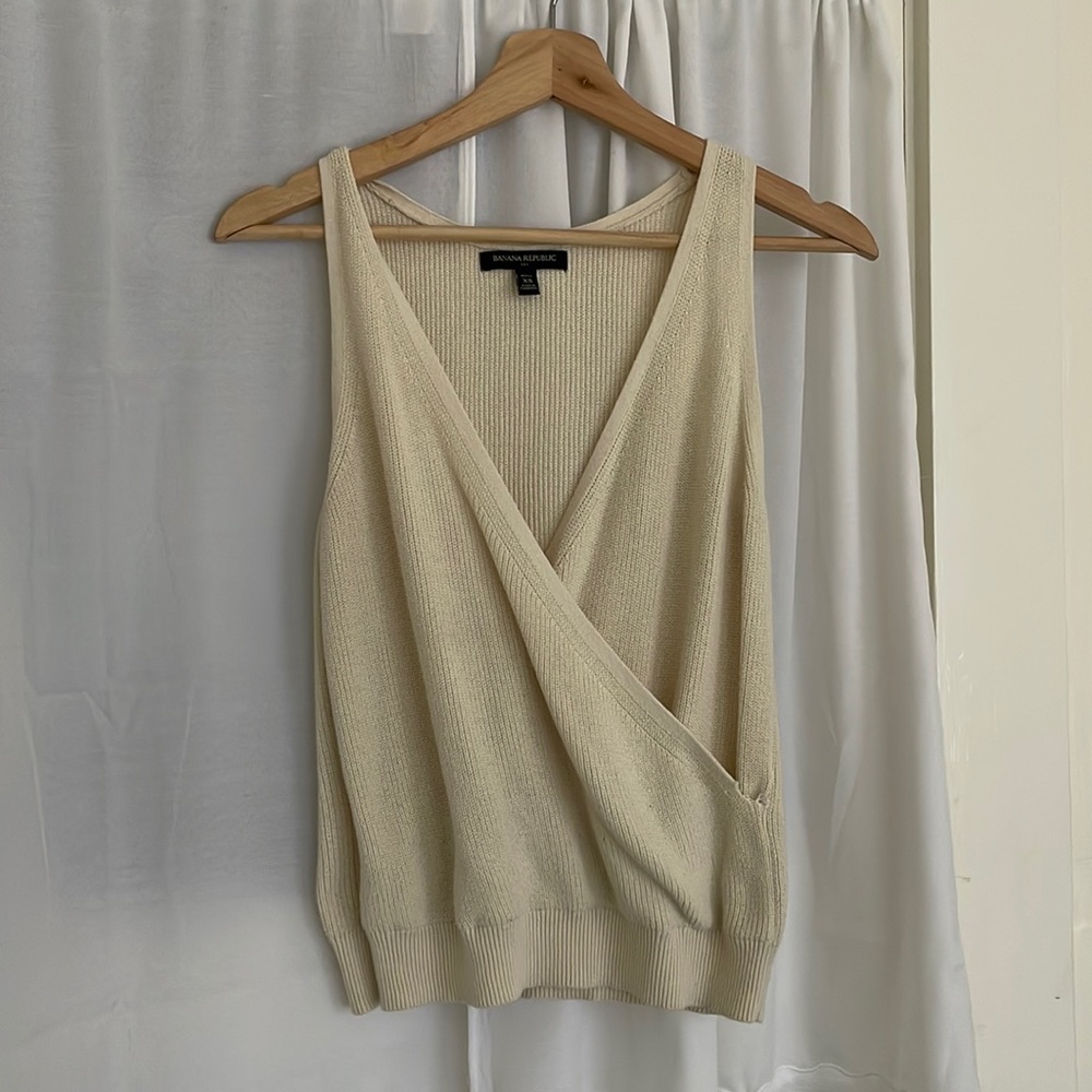 Cream Banana Republic wrap sweater, size XS